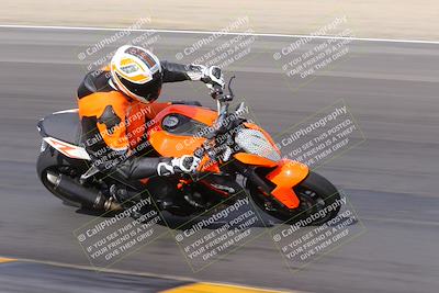 media/Nov-05-2022-SoCal Trackdays (Sat) [[f8d9b725ab]]/Turn 15 Inside (145pm)/